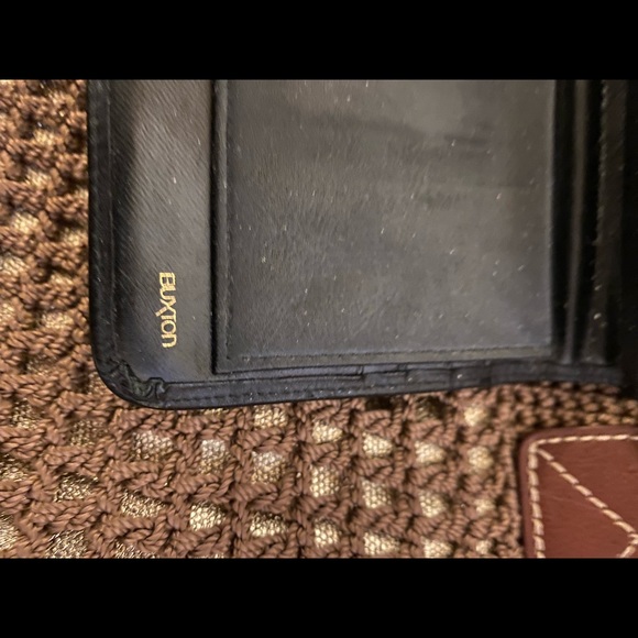 SAK Crochet handbag with Buxton Wallet - Picture 7 of 9